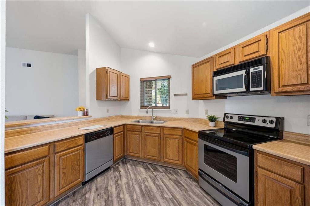 424 Grand Meadow Drive, Fort Worth, TX 76108 424 Grand Meadow Drive, Fort Worth, TX 76108