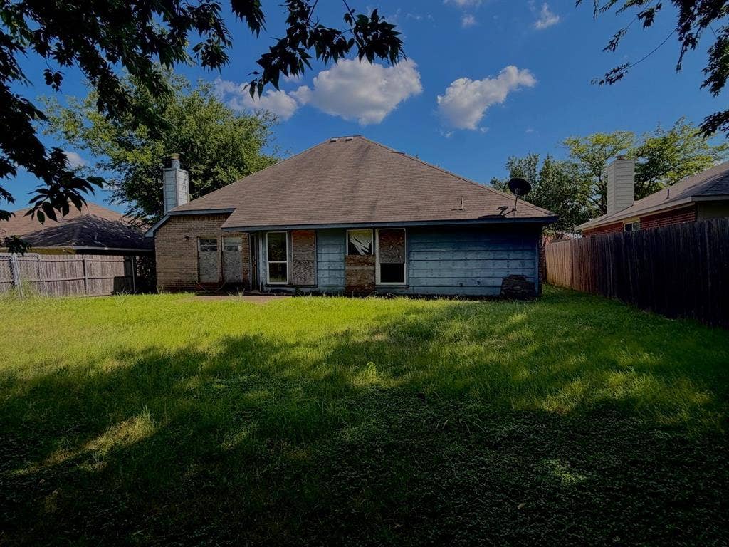 111 Craddock, Glenn Heights, TX 75154 111 Craddock, Glenn Heights, TX 75154