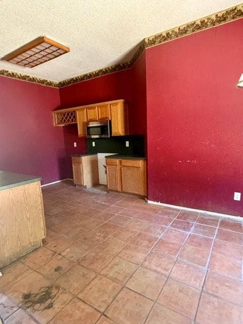 111 Craddock, Glenn Heights, TX 75154 Kitchen