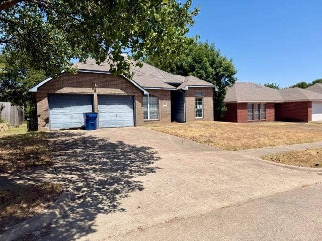 111 Craddock, Glenn Heights, TX 75154 111 Craddock, Glenn Heights, TX 75154
