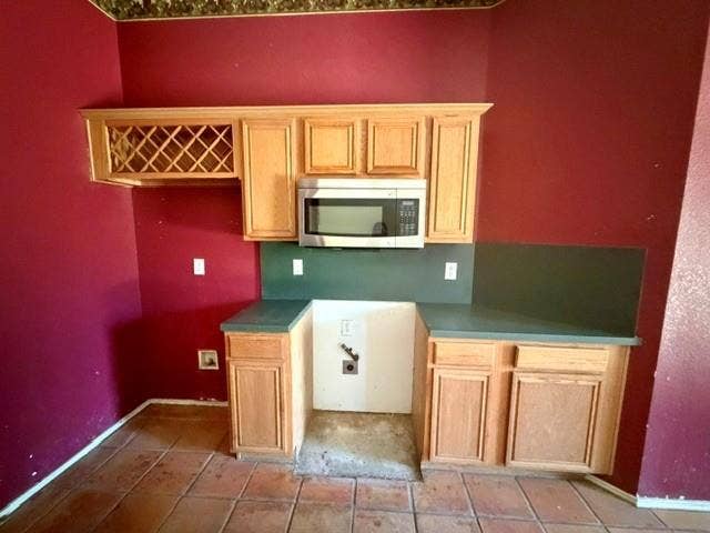 111 Craddock, Glenn Heights, TX 75154 Kitchen