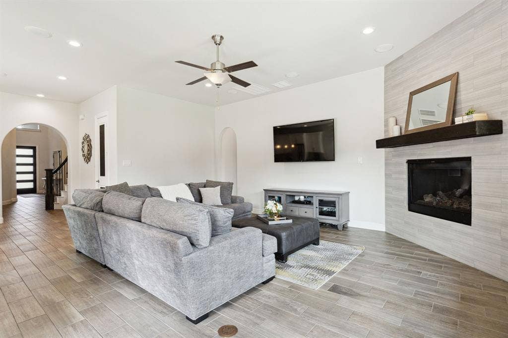 4710 Crossvine Drive, Prosper, TX 75078 4710 Crossvine Drive, Prosper, TX 75078