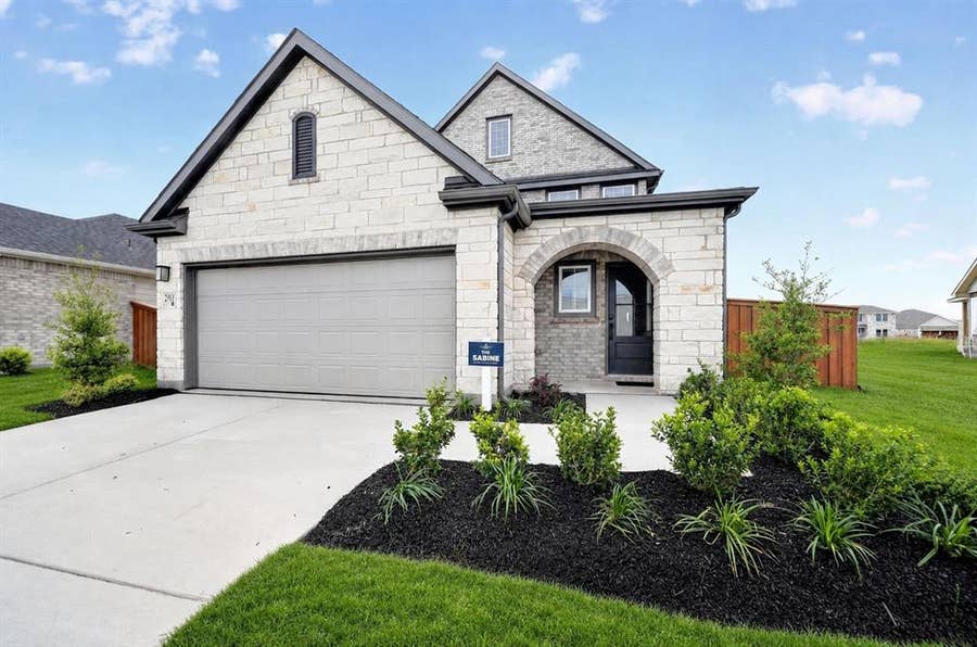 Property photo for 2915 Orchard Park Lane, Crandall, TX