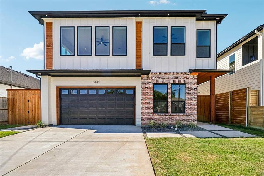 Property photo for 1842 Life Avenue, Dallas, TX