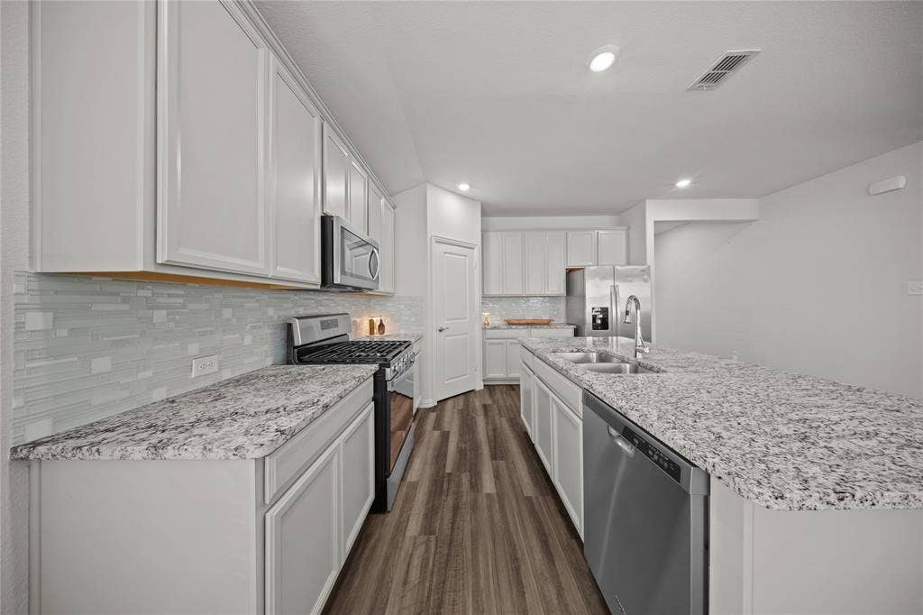 2820 Field Street, Celina, TX 75009 2820 Field Street, Celina, TX 75009