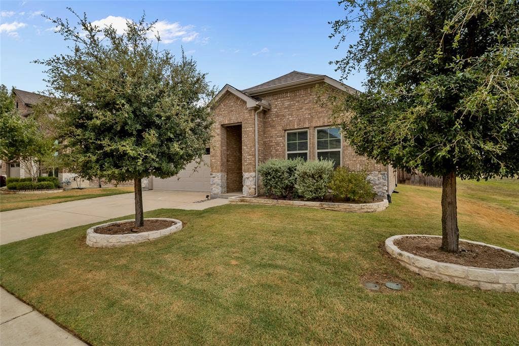 2820 Field Street, Celina, TX 75009 2820 Field Street, Celina, TX 75009