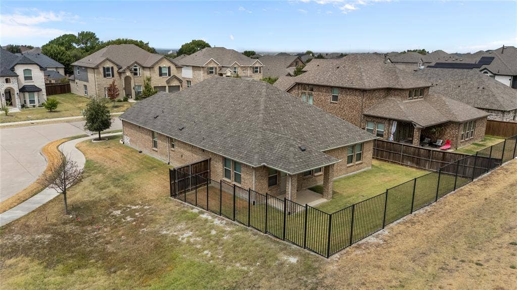 2820 Field Street, Celina, TX 75009 2820 Field Street, Celina, TX 75009