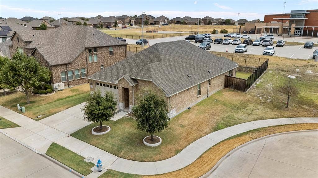 2820 Field Street, Celina, TX 75009 2820 Field Street, Celina, TX 75009