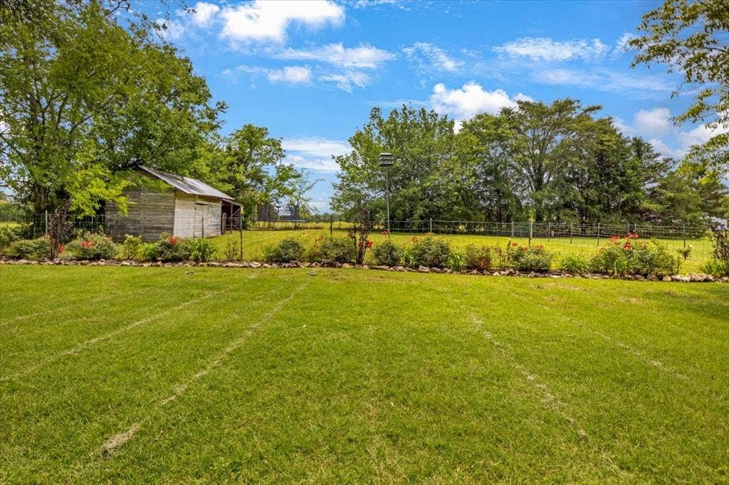 20272 County Road 4126, Lindale, TX 75771 20272 County Road 4126, Lindale, TX 75771