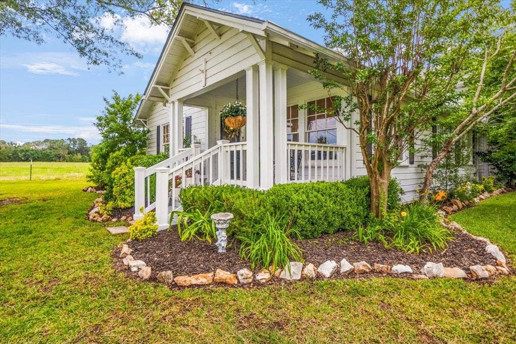 20272 County Road 4126, Lindale, TX 75771 20272 County Road 4126, Lindale, TX 75771
