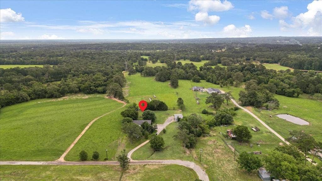 20272 County Road 4126, Lindale, TX 75771 20272 County Road 4126, Lindale, TX 75771