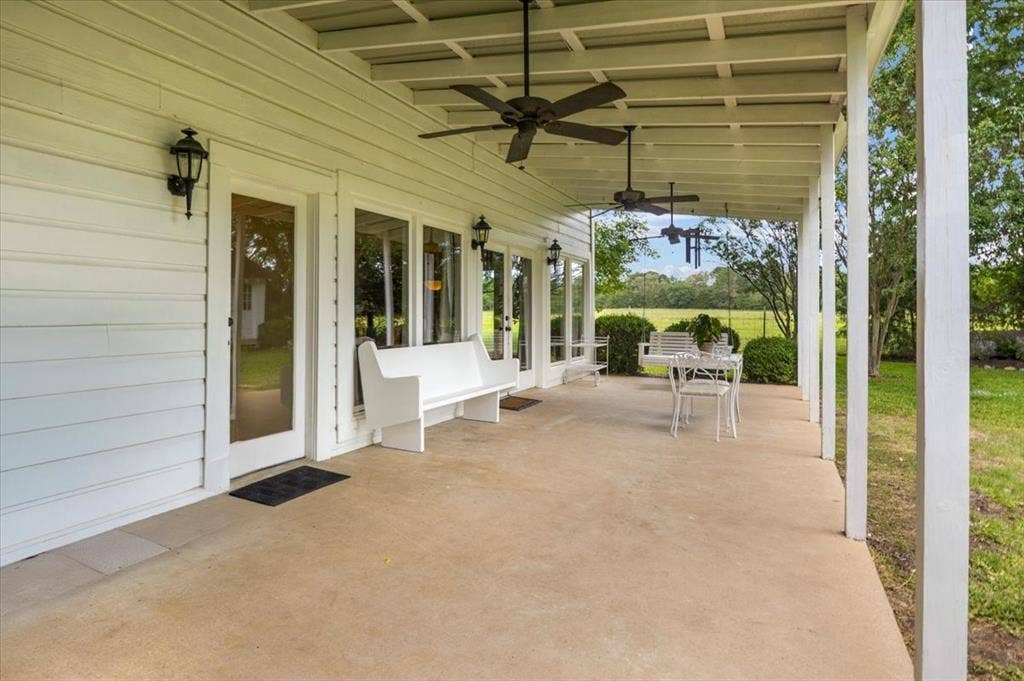 20272 County Road 4126, Lindale, TX 75771 20272 County Road 4126, Lindale, TX 75771