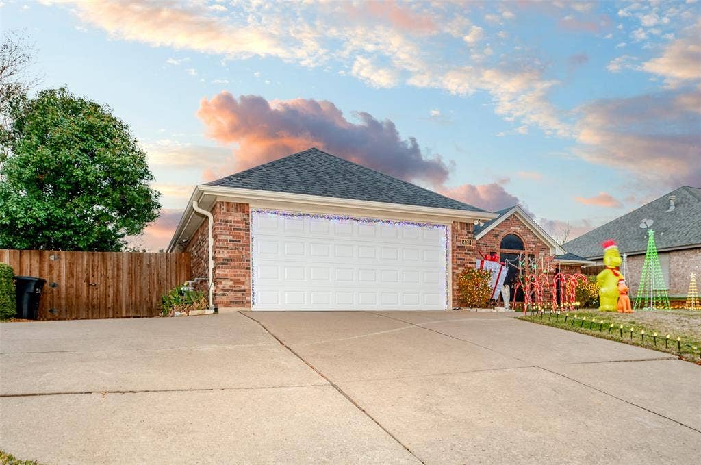 432 Shelby Drive, Burleson, TX 76028 432 Shelby Drive, Burleson, TX 76028