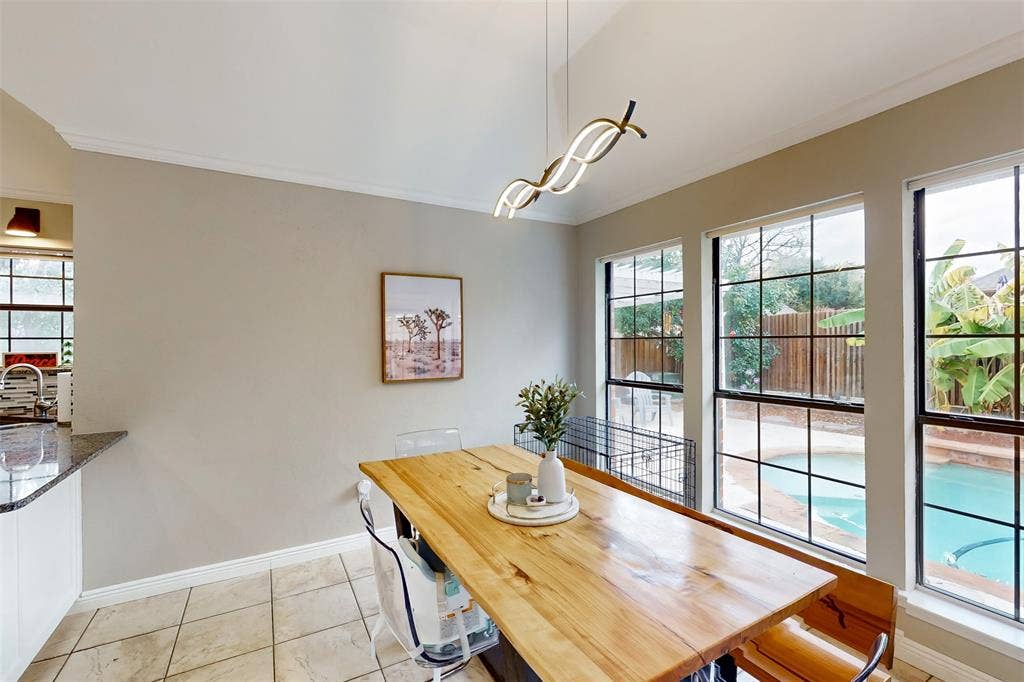432 Shelby Drive, Burleson, TX 76028 432 Shelby Drive, Burleson, TX 76028