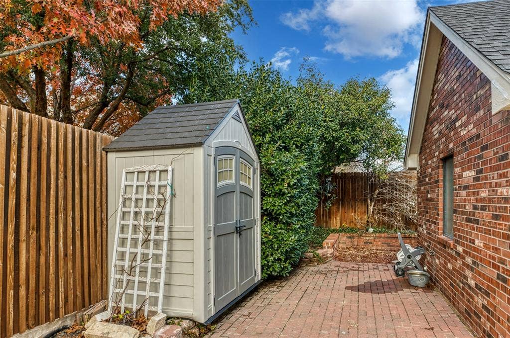 432 Shelby Drive, Burleson, TX 76028 432 Shelby Drive, Burleson, TX 76028