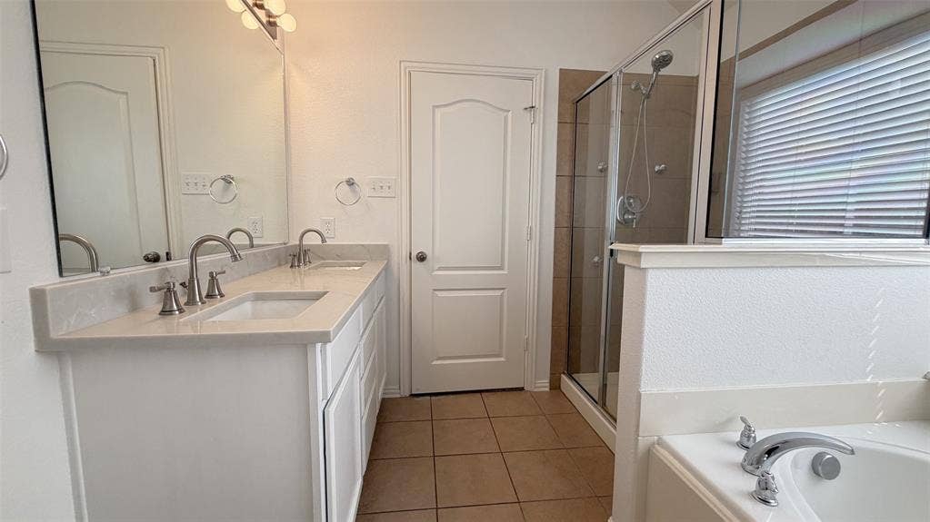 325 Perkins Drive, Argyle, TX 76226