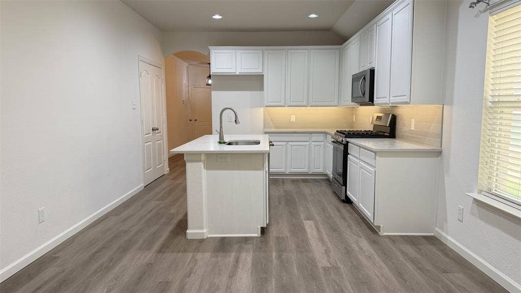 325 Perkins Drive, Argyle, TX 76226