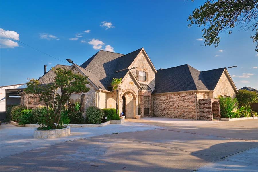 Property photo for 11012 Helms Trail, Forney, TX