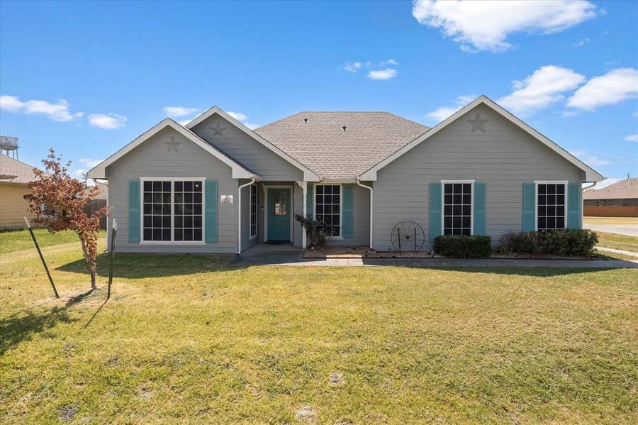 Property photo for 107 W Hubbard Road, Josephine, TX