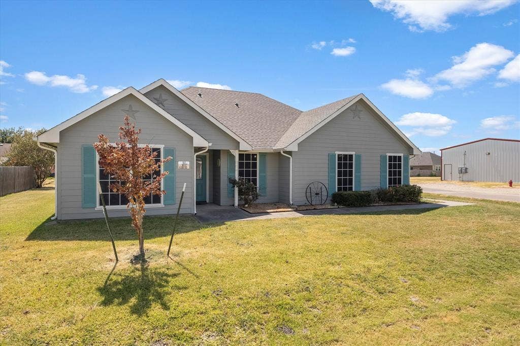 107 W Hubbard Road, Josephine, TX 75173