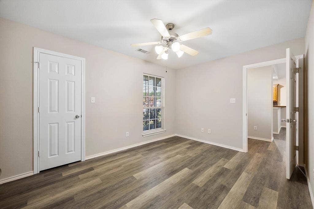107 W Hubbard Road, Josephine, TX 75173