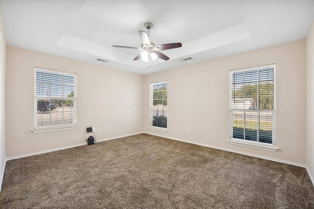 107 W Hubbard Road, Josephine, TX 75173
