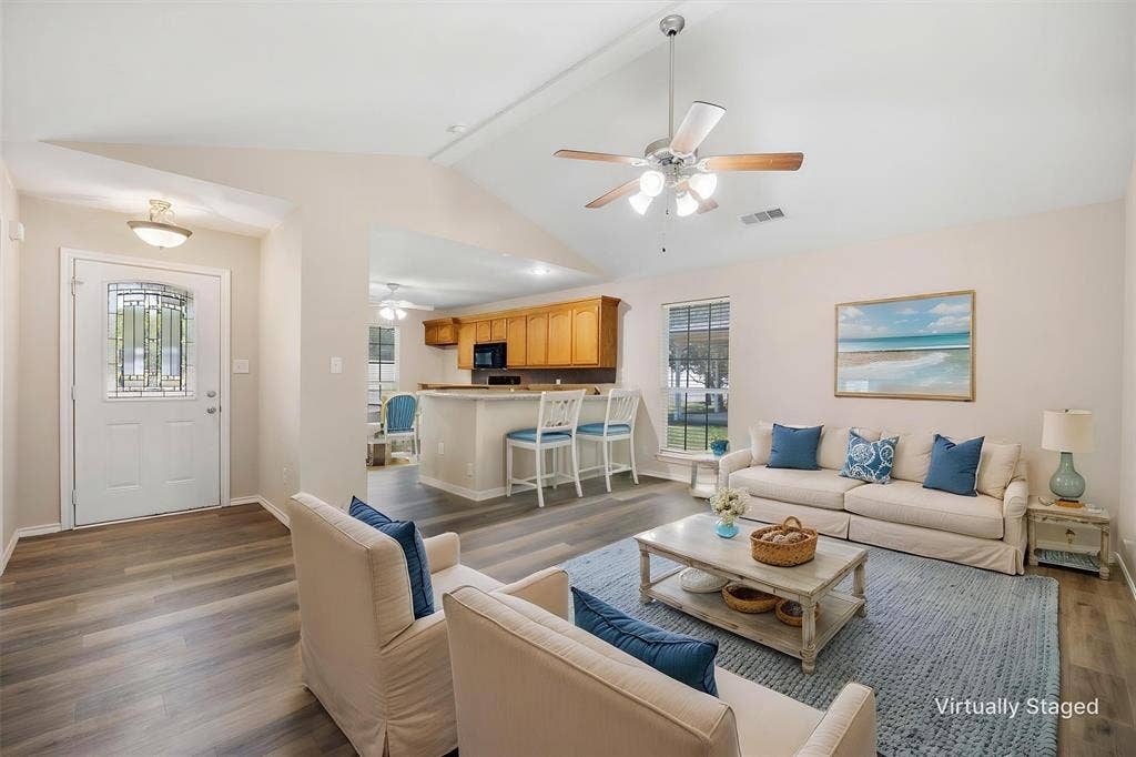 107 W Hubbard Road, Josephine, TX 75173