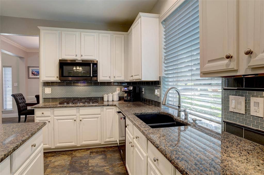 402 Irvine Drive, Allen, TX 75013 402 Irvine Drive, Allen, TX 75013