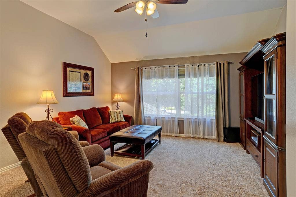 402 Irvine Drive, Allen, TX 75013 402 Irvine Drive, Allen, TX 75013