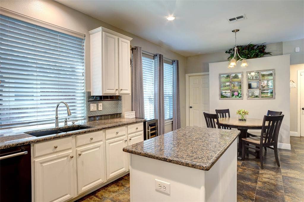 402 Irvine Drive, Allen, TX 75013 402 Irvine Drive, Allen, TX 75013