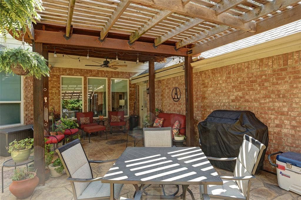 402 Irvine Drive, Allen, TX 75013 402 Irvine Drive, Allen, TX 75013