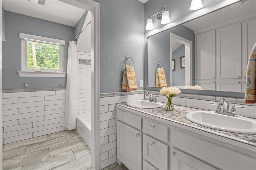 6324 Darwood Avenue, Fort Worth, TX 76116 6324 Darwood Avenue, Fort Worth, TX 76116