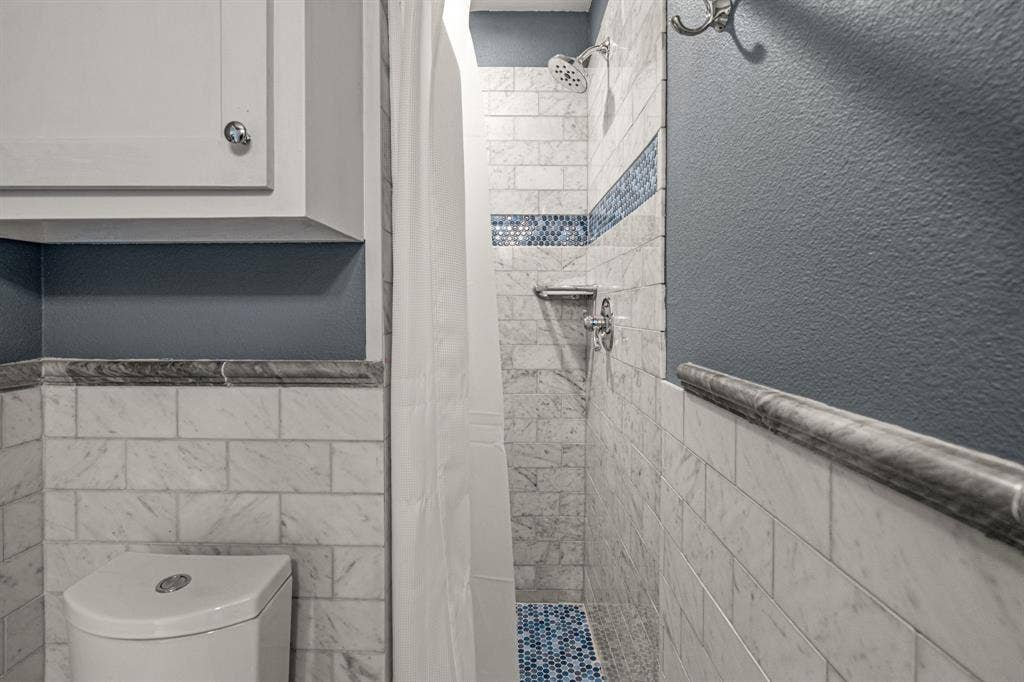 6324 Darwood Avenue, Fort Worth, TX 76116 6324 Darwood Avenue, Fort Worth, TX 76116