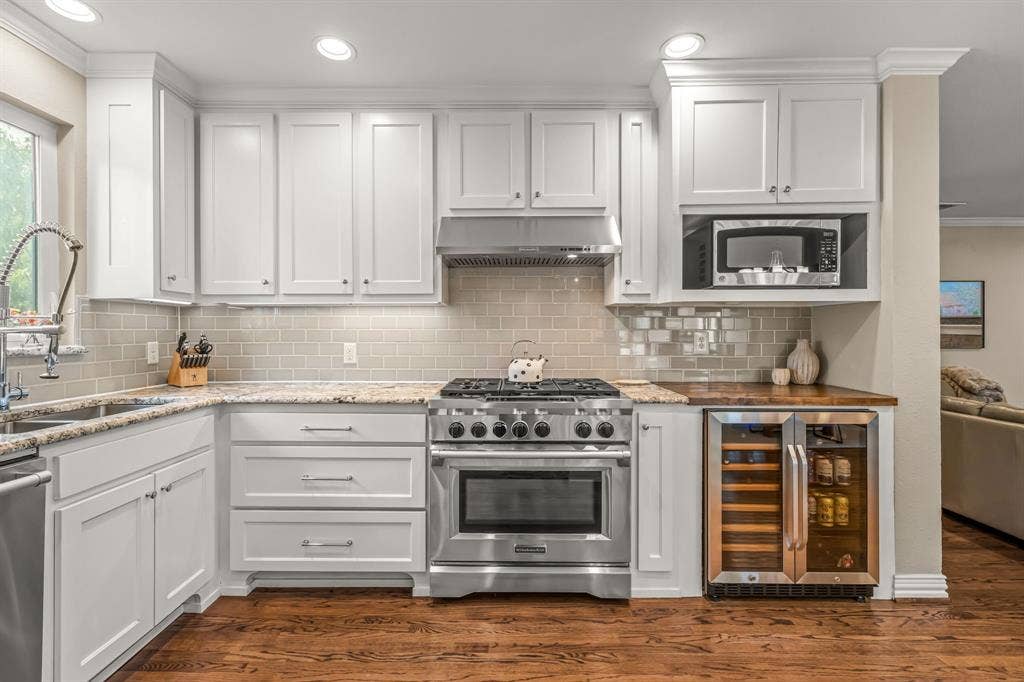6324 Darwood Avenue, Fort Worth, TX 76116 6324 Darwood Avenue, Fort Worth, TX 76116