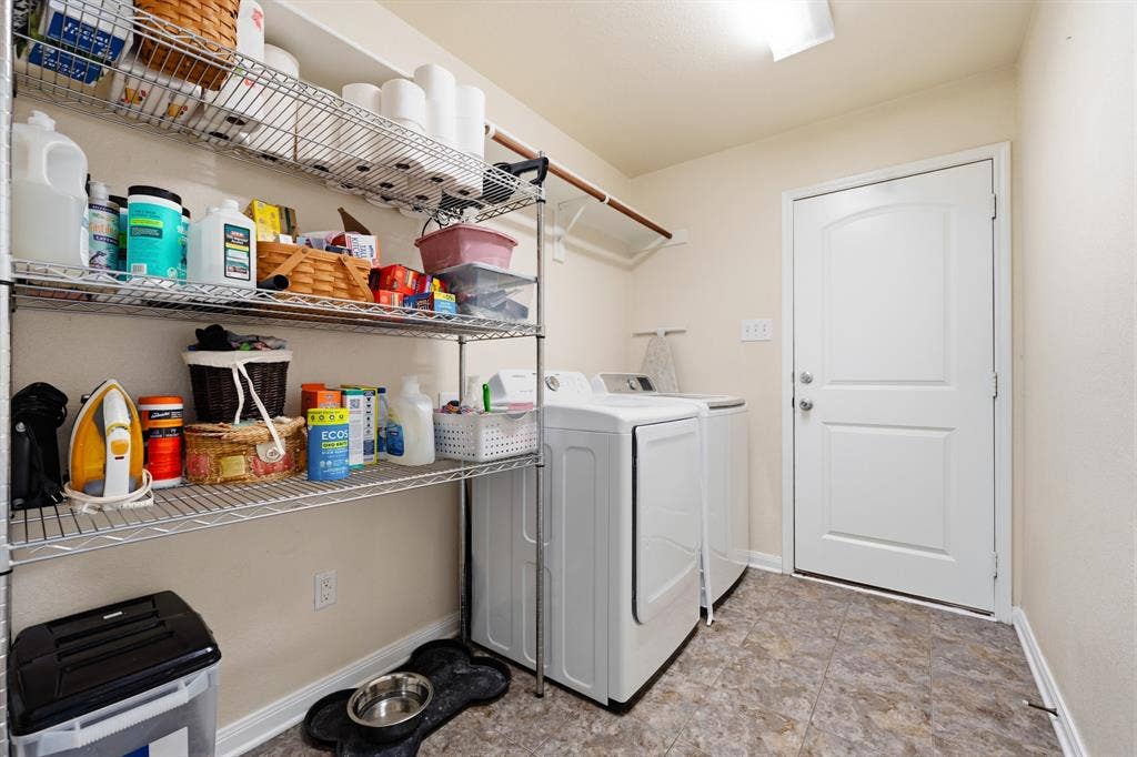 10333 Condor Loop, Waco, TX 76708 10333 Condor Loop, Waco, TX 76708