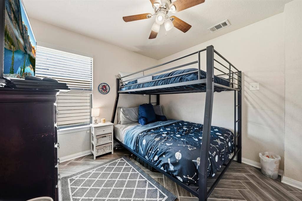 10333 Condor Loop, Waco, TX 76708 10333 Condor Loop, Waco, TX 76708