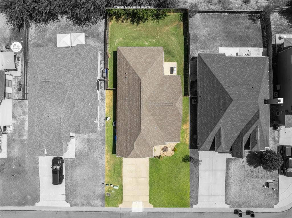 10333 Condor Loop, Waco, TX 76708 10333 Condor Loop, Waco, TX 76708