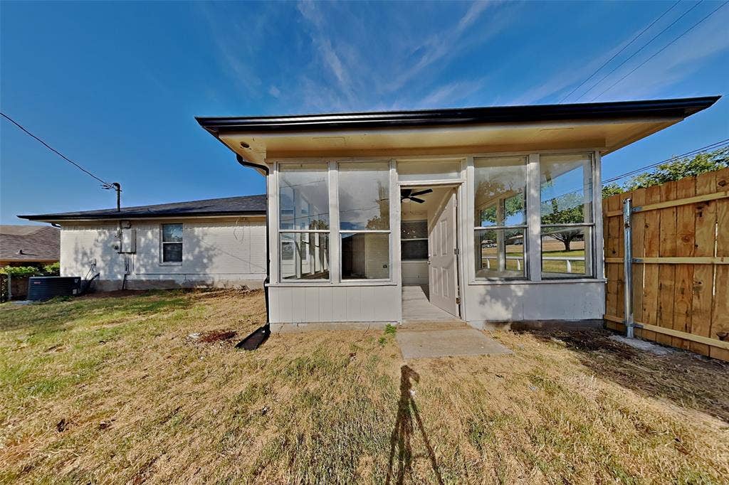 912 Blue Ridge Drive, Burleson, TX 76028 912 Blue Ridge Drive, Burleson, TX 76028