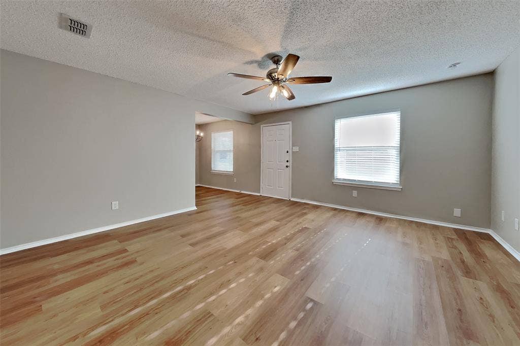 912 Blue Ridge Drive, Burleson, TX 76028 912 Blue Ridge Drive, Burleson, TX 76028