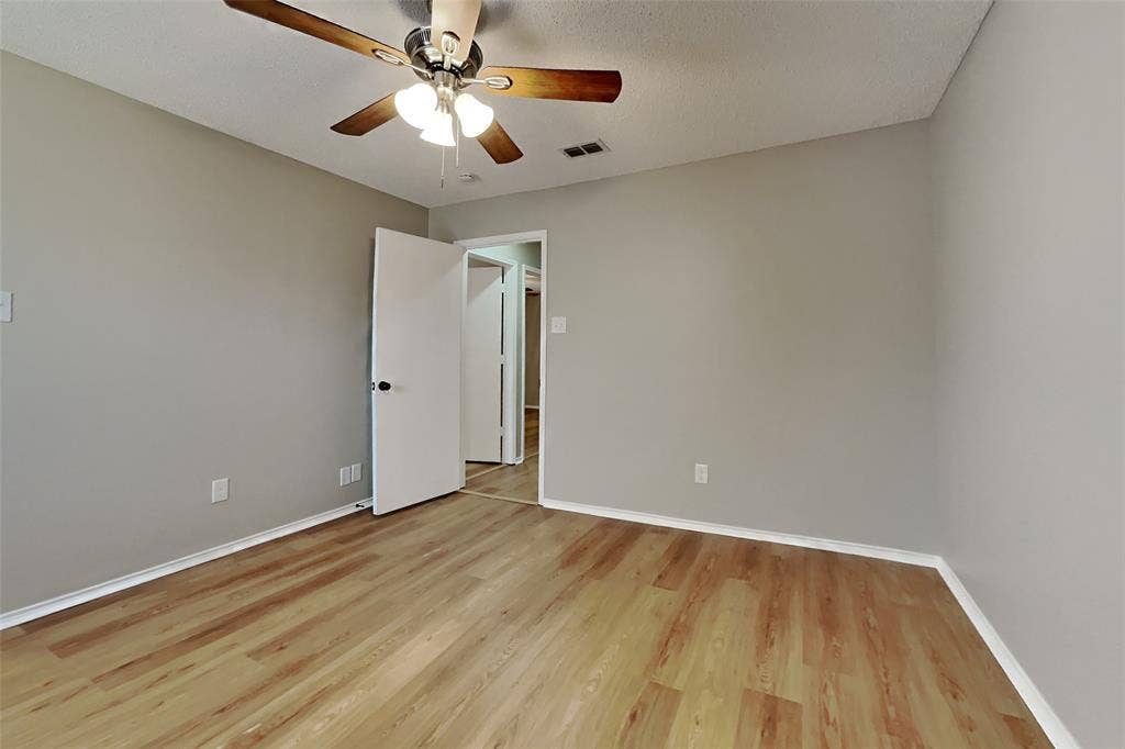 912 Blue Ridge Drive, Burleson, TX 76028 912 Blue Ridge Drive, Burleson, TX 76028