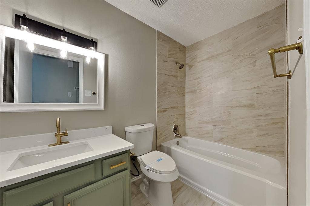 912 Blue Ridge Drive, Burleson, TX 76028 912 Blue Ridge Drive, Burleson, TX 76028