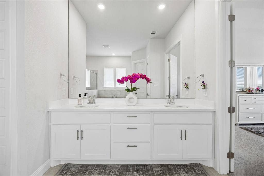 805 Feathergrass Court, Haslet, TX 76052