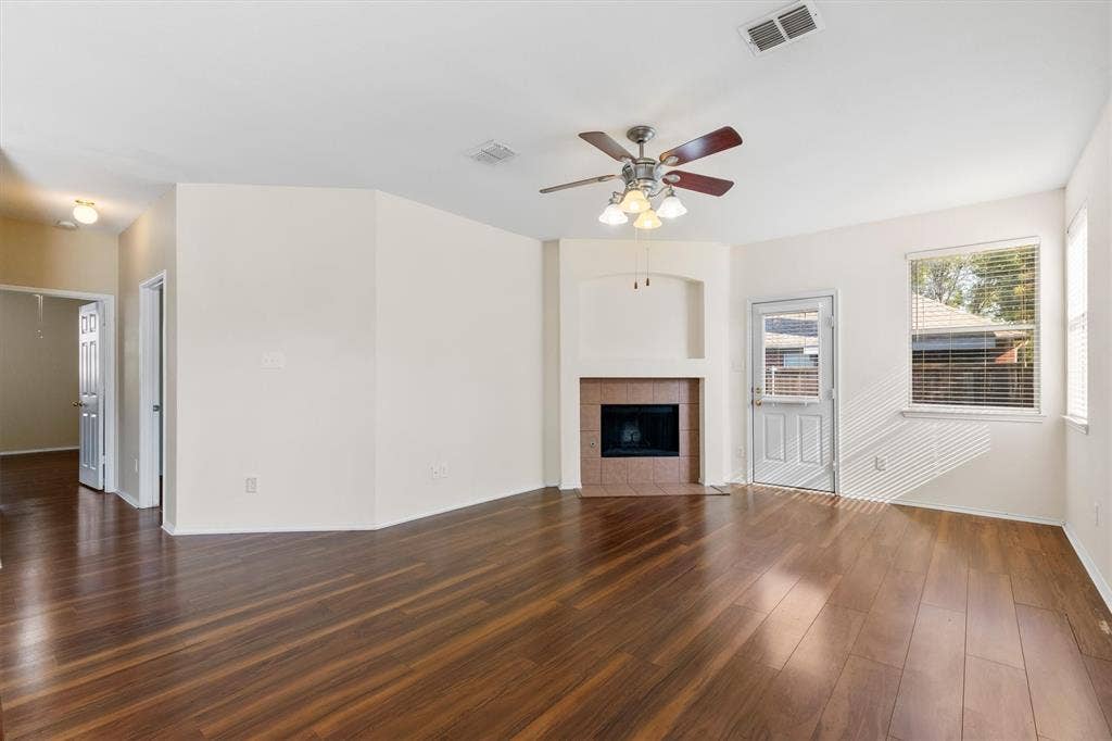 3101 Paradise Valley Drive, Plano, TX 75025 3101 Paradise Valley Drive, Plano, TX 75025