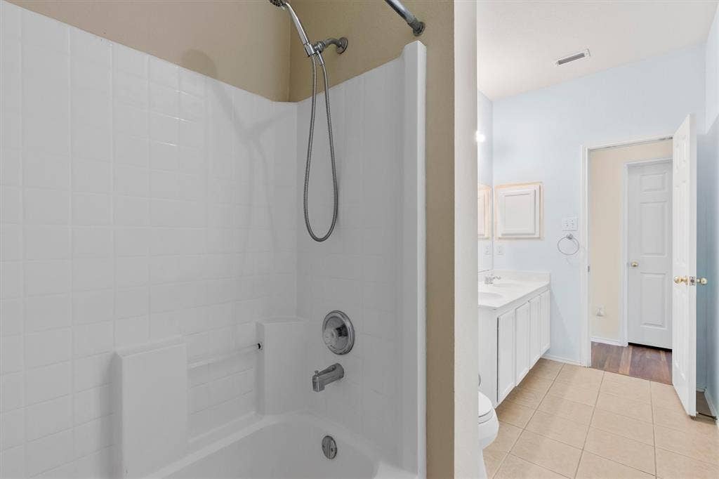 3101 Paradise Valley Drive, Plano, TX 75025 3101 Paradise Valley Drive, Plano, TX 75025