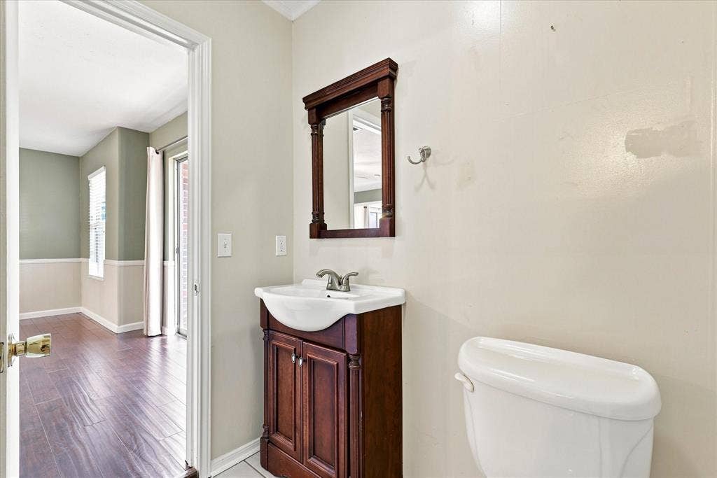 2525 Eucalyptus Drive, Plano, TX 75075 2525 Eucalyptus Drive, Plano, TX 75075