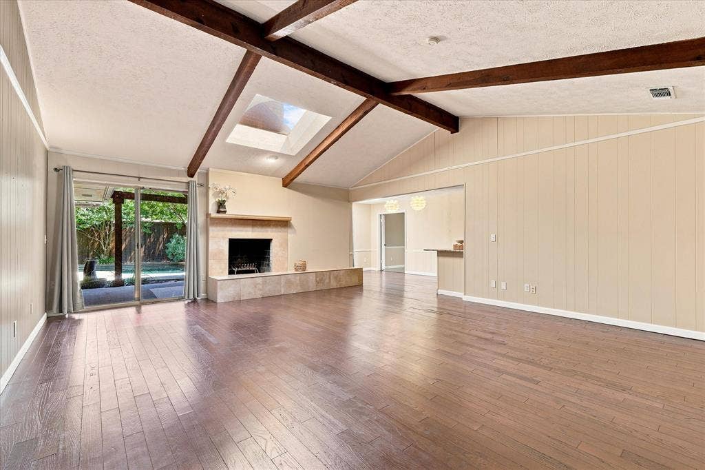2525 Eucalyptus Drive, Plano, TX 75075 2525 Eucalyptus Drive, Plano, TX 75075