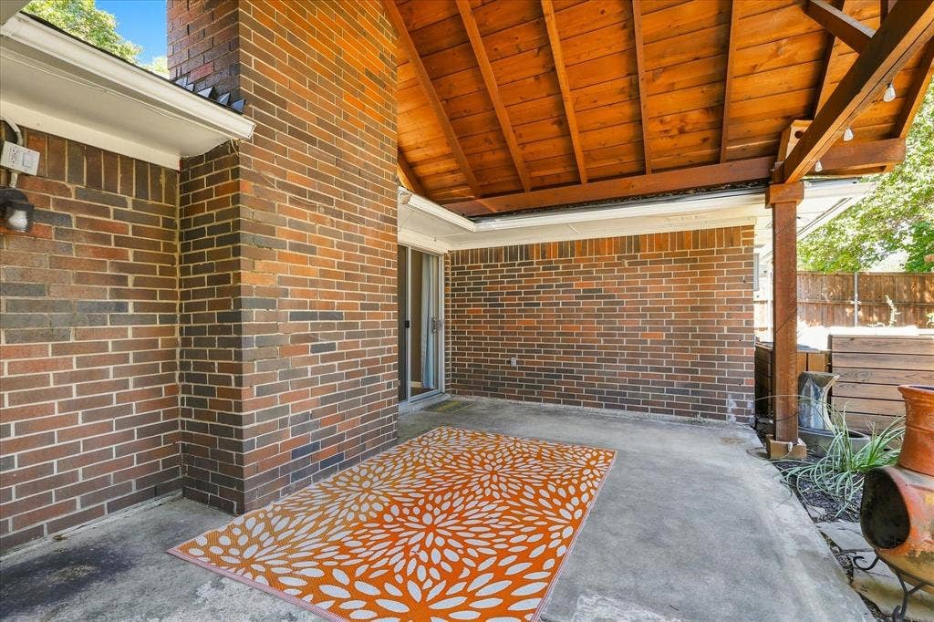 2525 Eucalyptus Drive, Plano, TX 75075 2525 Eucalyptus Drive, Plano, TX 75075