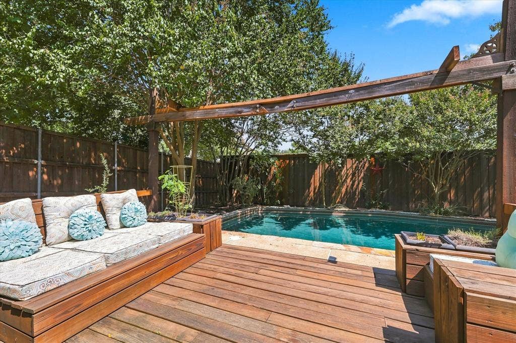 2525 Eucalyptus Drive, Plano, TX 75075 2525 Eucalyptus Drive, Plano, TX 75075