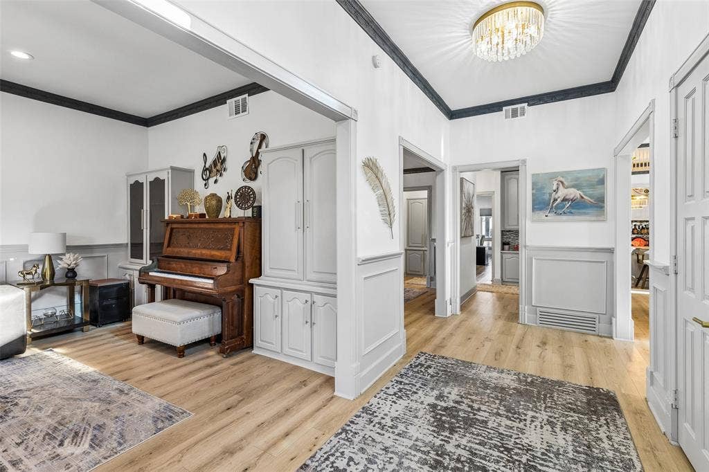 3706 Castle Drive, Rowlett, TX 75089 3706 Castle Drive, Rowlett, TX 75089