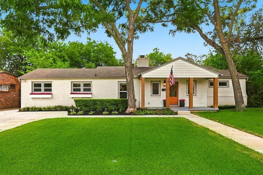 Property photo for 6387 Greenway Road, Fort Worth, TX
